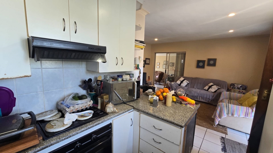 2 Bedroom Property for Sale in Protea Village Western Cape